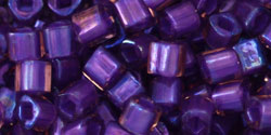 TOHO - Cube 4mm : Inside-Color Rainbow Rosaline/Opaque Purple-Lined