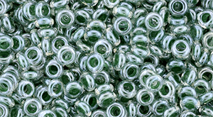 TOHO - Demi Round 8/0 3mm : Inside-Color Crystal/Emerald-Lined