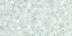TOHO - Treasure #1 (11/0) : Transparent-Lustered Crystal