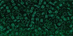 TOHO - Treasure #1 (11/0) : Transparent Green Emerald